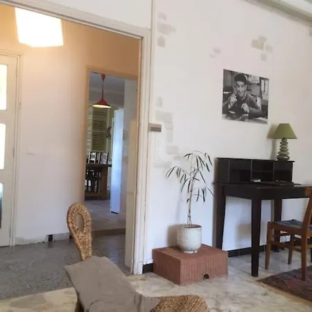 Grande Et Belle Maison Pour 10 Au Calme Au Pied Du Chateau Medieval Carcassonne